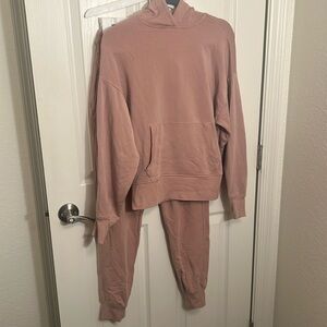 Athleta sweatsuit in mauve